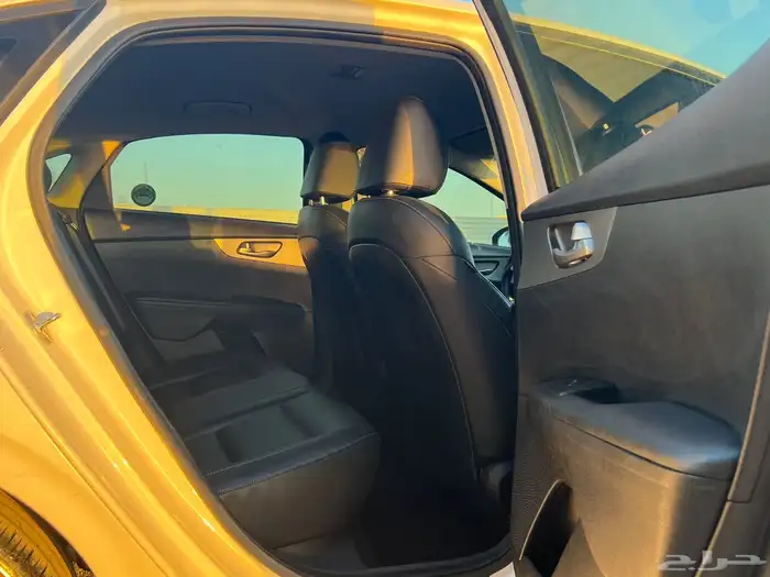 كيا K3سيراتو 2021(بنزين) فل بصمة شاشة 12