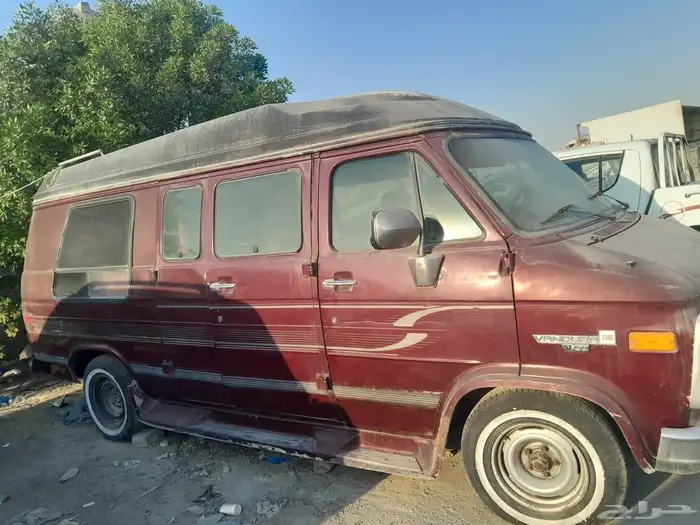 للبيع فان جي ام سي 4