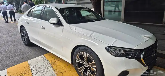 Mercedes Benz E-Class E200 Avant-garde (2026) zero 0