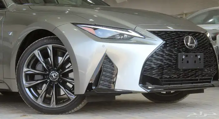 لكزس - IS350 F Sport - خليجي - 2025 4