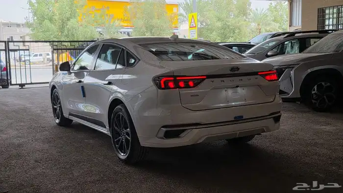 فورد تورس امبيانتي هايبرد 2025 ( كاش و أقساط ) 7