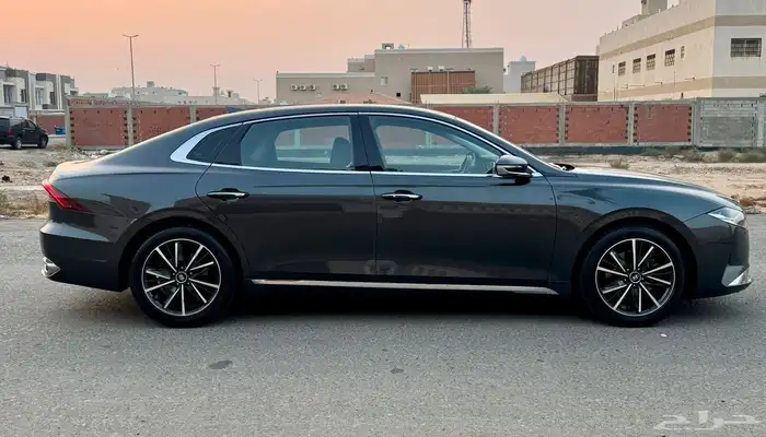 ازيرا 2020 للبيع 3