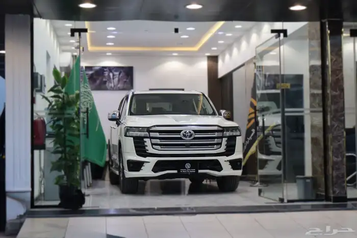 لاندكروزر تأجير شهري 2