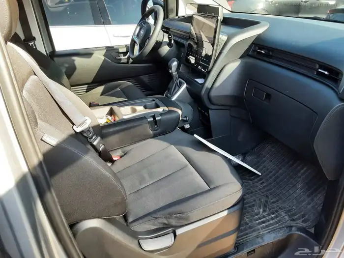 ستاريا 2022 تم البيع 3