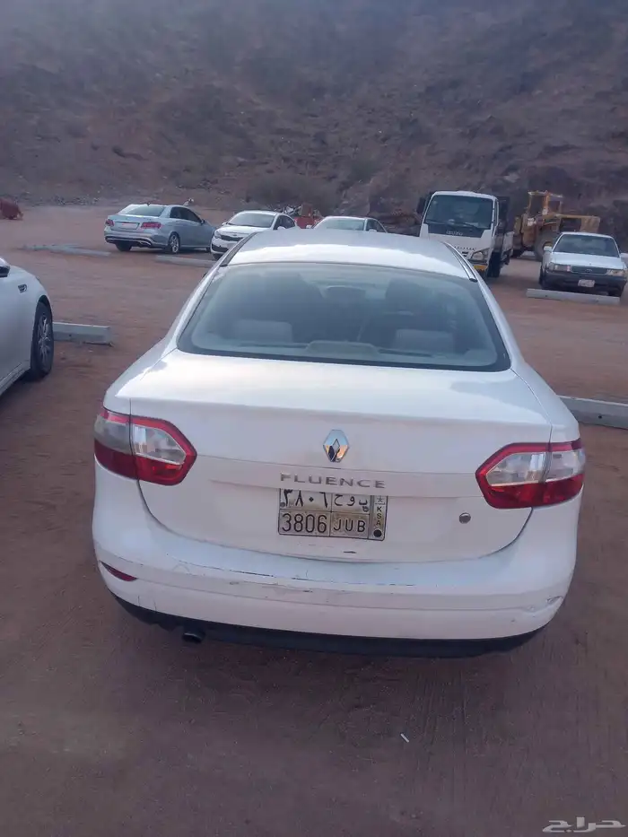 سياره رينو للبيع المستعجل 1