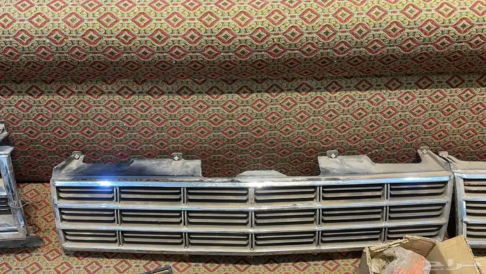 قطع سيارات كلاسيك قديمه 13