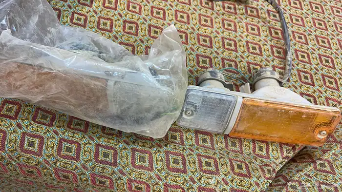 قطع سيارات كلاسيك قديمه 5