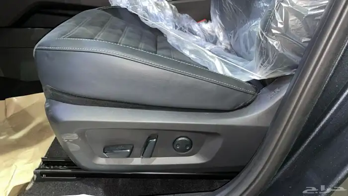 ميتسوبيشي اوتلاندر 2025 نص فل 8