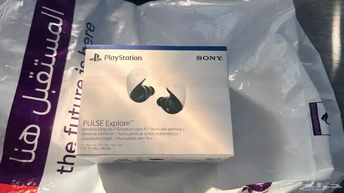 للبيع يد تحكم BackBone one و سماعات سوني 1