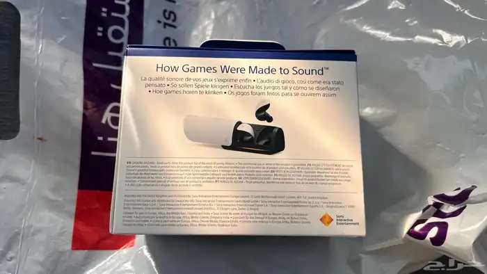 للبيع يد تحكم BackBone one و سماعات سوني 2