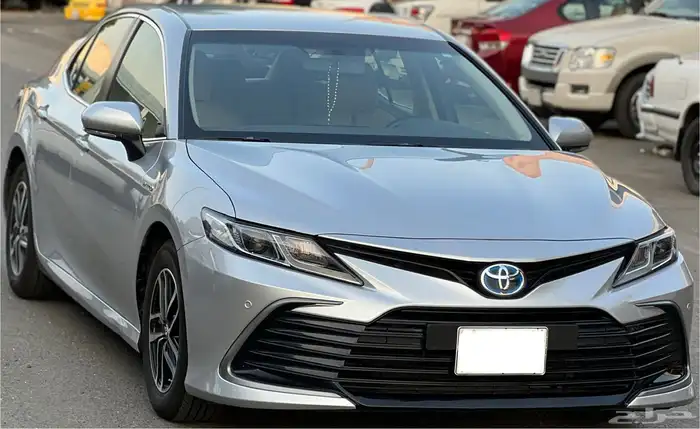 تويوتا كامري هايبرد 2023 2