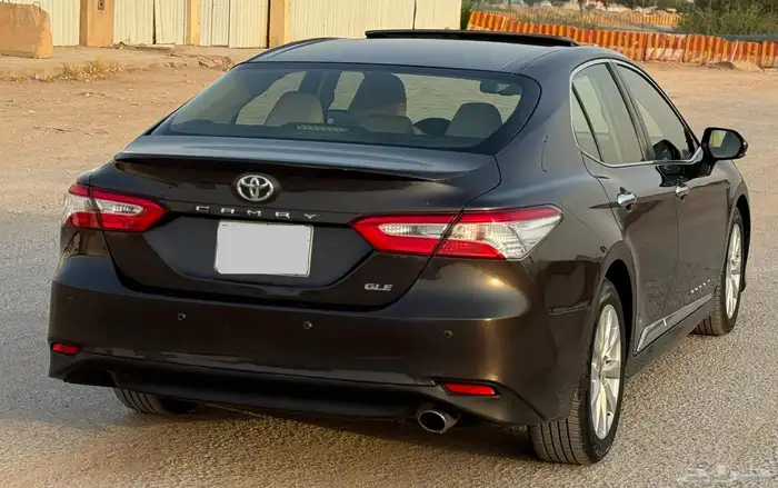 تويوتا كامري GLE بنزين 2020 11