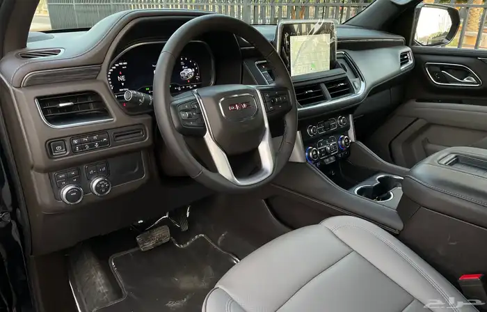 جي ام سي يوكن SLT 2023 فل كامل نظيف جدا بحال الوكاله 10