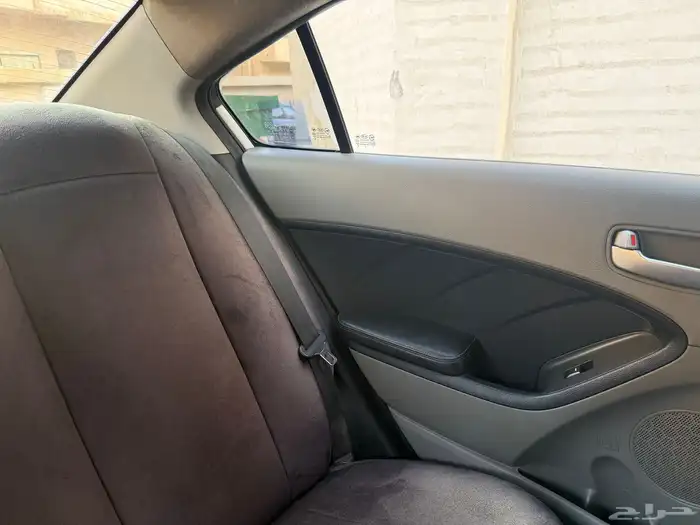 سياره كيا سيراتو البيع 12