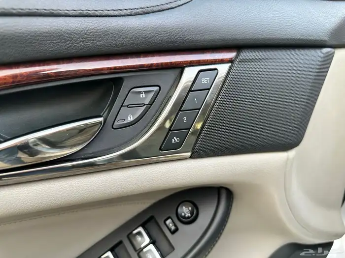 كاديلاك CTS 2016 شد بلد وكاله مصين كامل 26