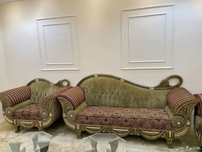 طقم كنب نظيف خالي من العيوب 4