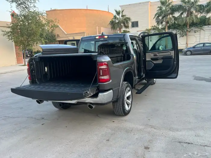 دوج رام ليمتد ممشى قليل 16