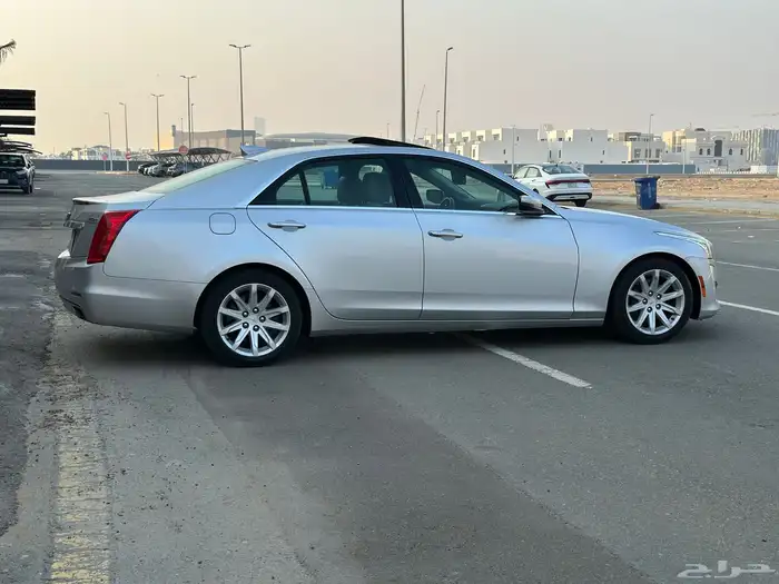 كاديلاك CTS 2016 شد بلد وكاله مصين كامل 9