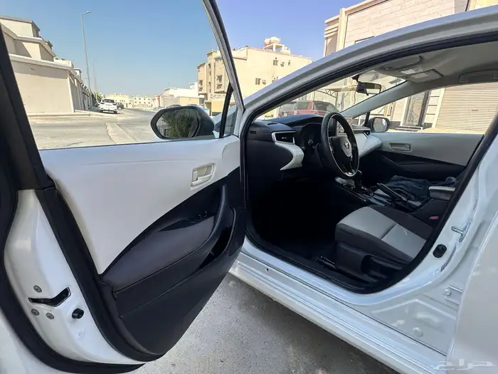 تويوتا كورولا 2021 نضيف1.5cc 24