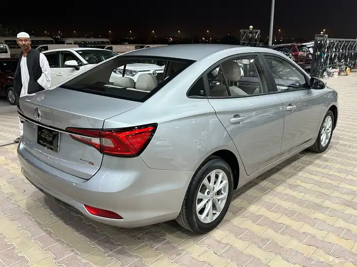 ام جي 5 موديل 2023 استاندر نظيف جدآ 21