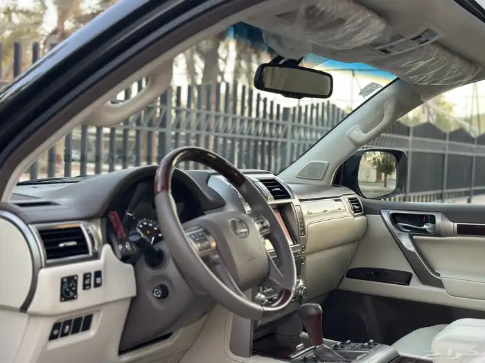 لكزس GX460 موديل 2014 سعودي فل كامل 13