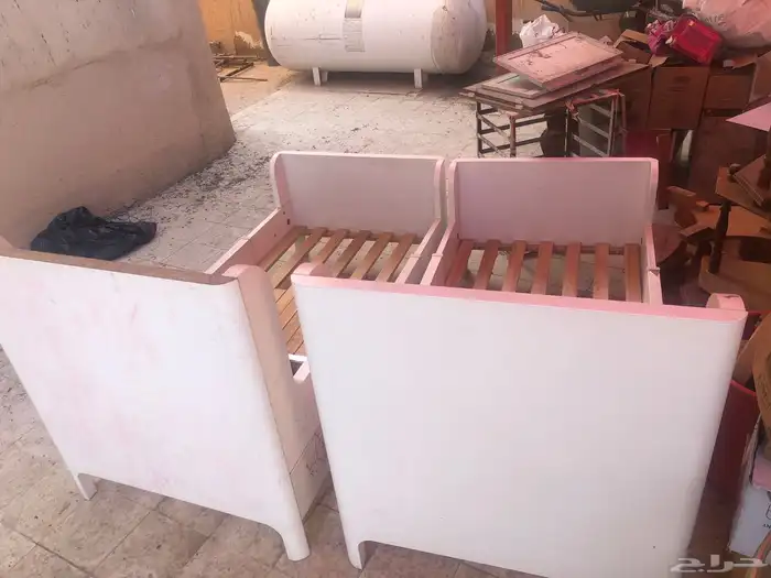 سراير للبيع العدد 2 مستعمل الحالة ممتاز جدا 2