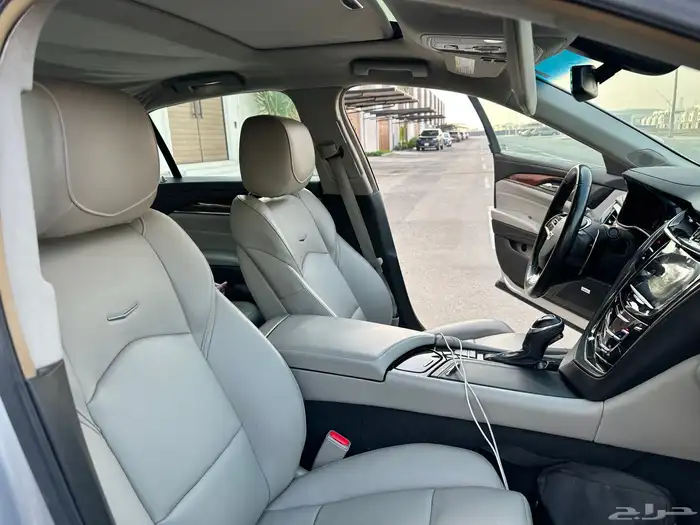 كاديلاك CTS 2016 شد بلد وكاله مصين كامل 44