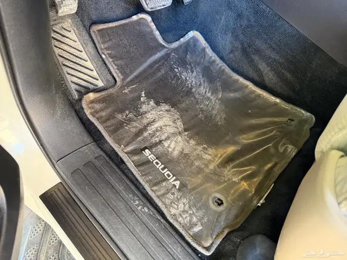 تيوتا سكويا المديل 2016 فتحه و دبل و ثلاجه سعودي بدي وكالة 42