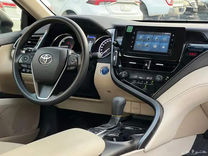 تويوتا كامري هايبرد 2023 4