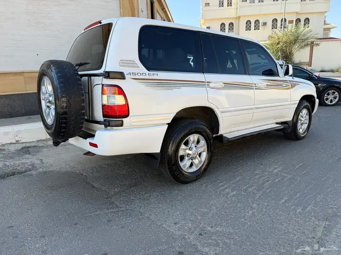 صالون 2007 ماشي 375 سته سلندر قير عايدي. 9