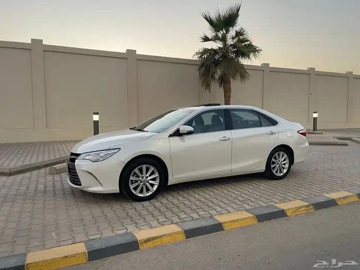 تايوتا كامري 2016 0