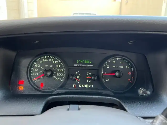 فورد فكتوريا 2006 عداد 57 الف 14