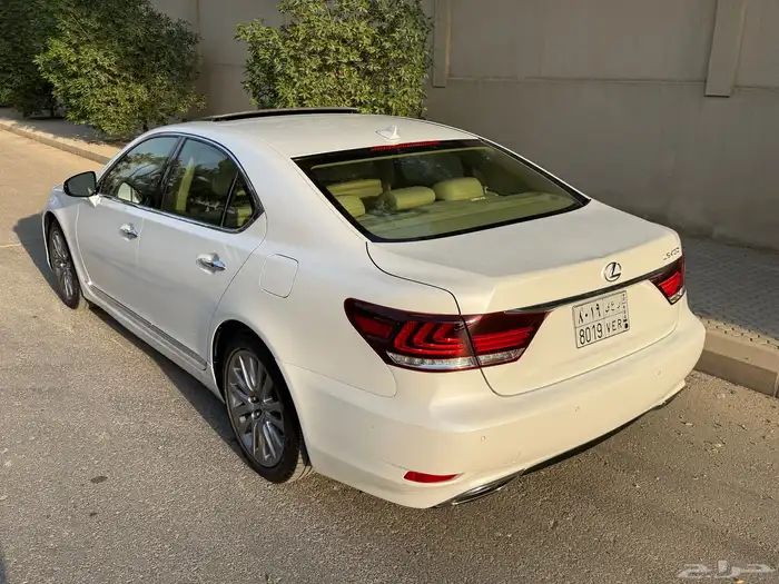 لكزس LS460 2013 0