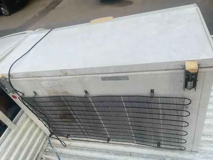 ثلاجة فريزر نظيف وشغال 0