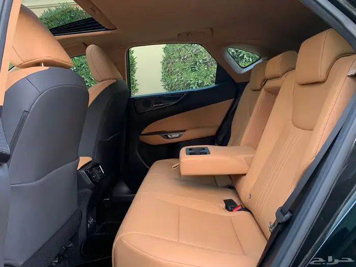 لكزس NX350 2022 عداد قليل 22