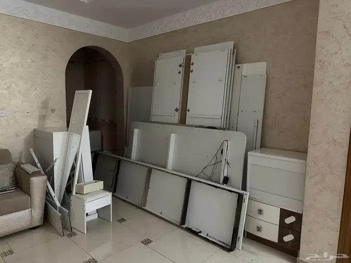 غرفة نوم للبيع 0