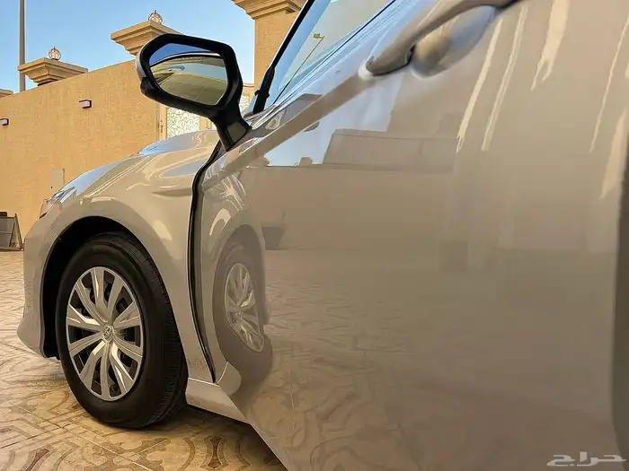 كامري 2022 LE عداد 78 الف 8