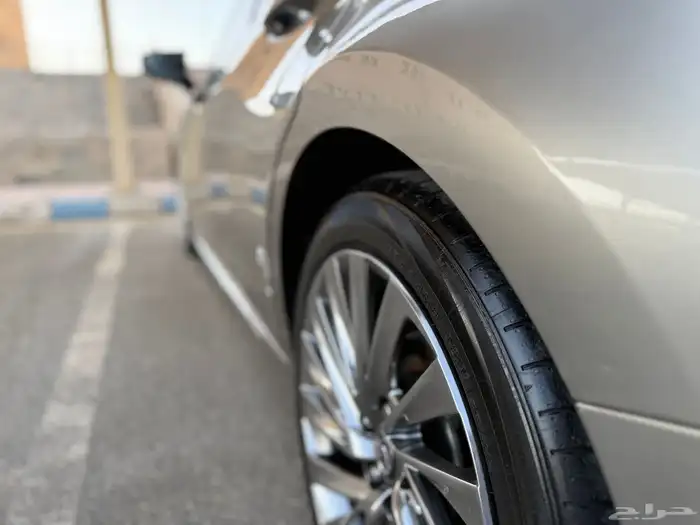 لكزس Es250 موديل 2023 4