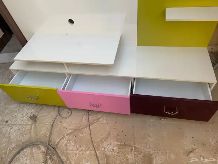 تلفزيون طاولة تلفزيون للبيع من سيتي دبليو 2