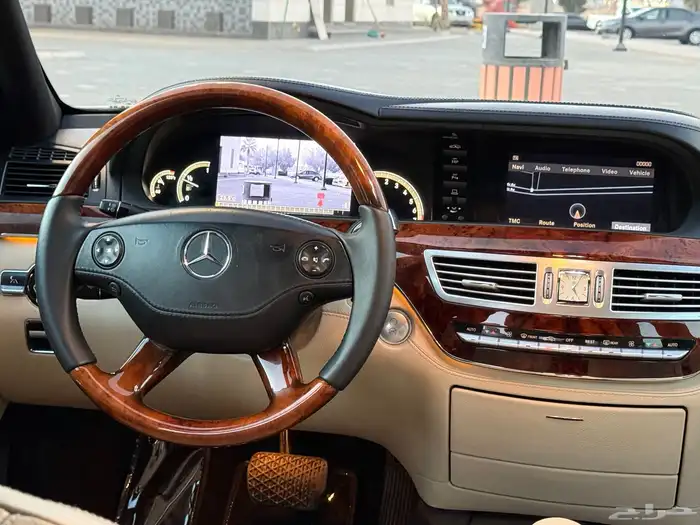 مرسيدس بانوراما 2008 فل كامل 350 لارج AMG 35