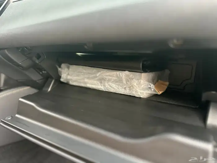 لكزس ES250 2023 AA بنزين 23