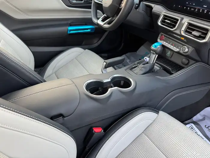 للبيع موستنج 2024 بيفورمانس بكج 46