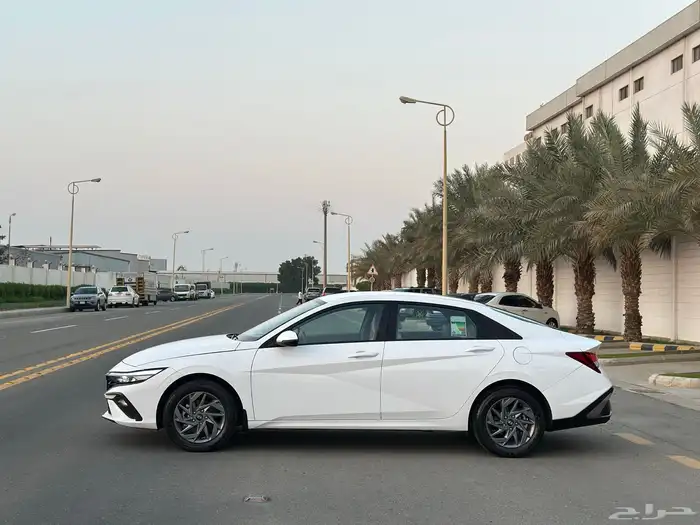 هيونداي النترا 2024 سمارت 1.6 7