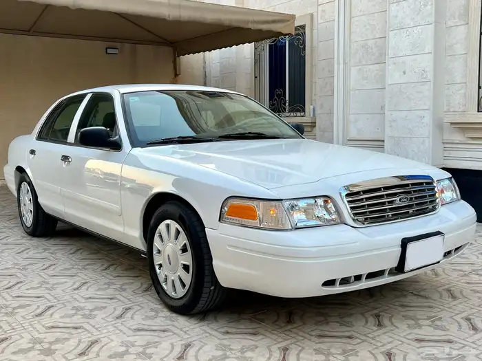 فورد فكتوريا 2006 عداد 57 الف 1