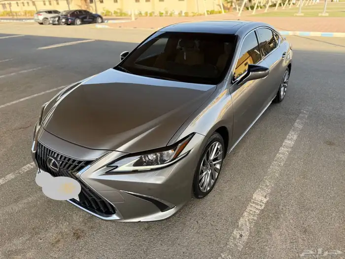 لكزس Es250 موديل 2023 6