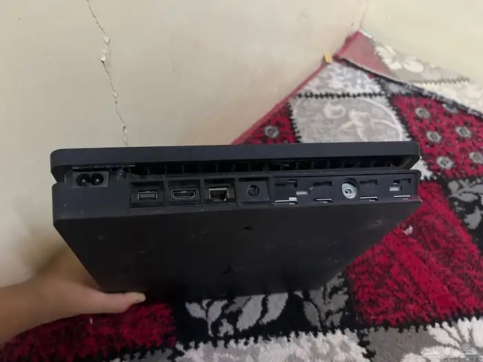 سوني4مافي ولاشي يدا 1 وشريط قراند 2