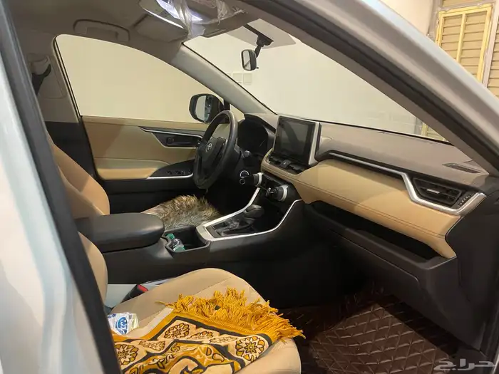 راف فور 2024 ستاندر بريمي 13