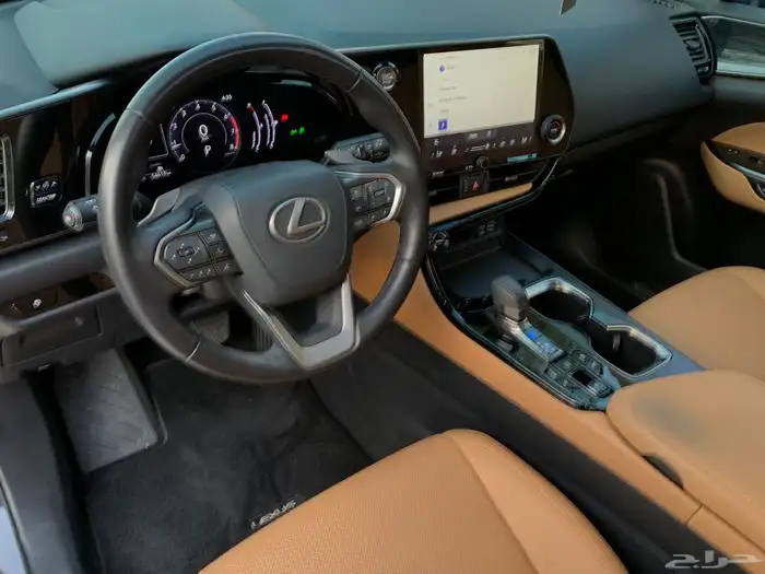 لكزس NX350 2022 عداد قليل 17