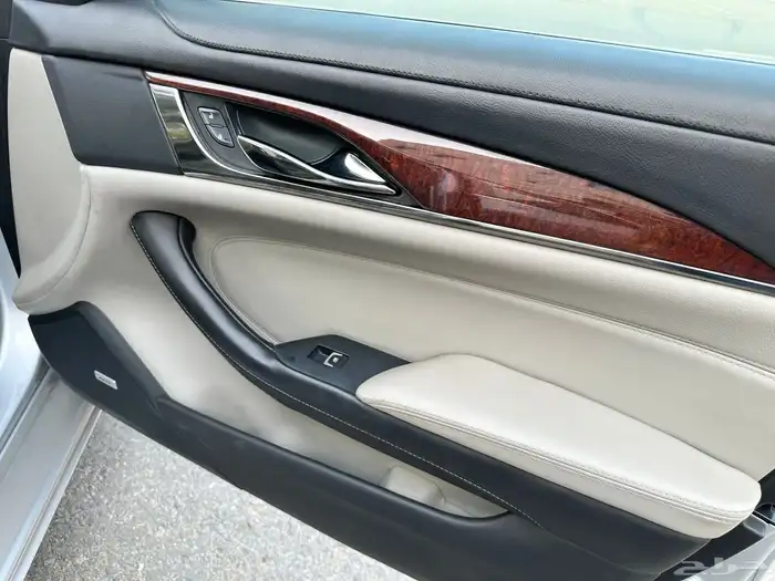 كاديلاك CTS 2016 شد بلد وكاله مصين كامل 41