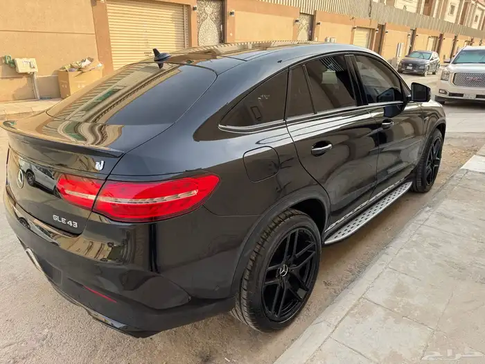 مرسيدس GLE 43 موديل 2016 8
